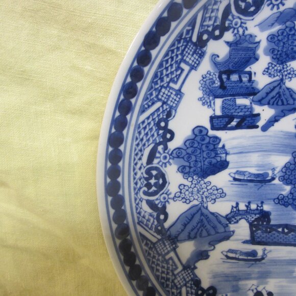 VTG BLUE WILLOW DISPLAY PLATE, HAND PAINTED TRADITIONAL BLUE, 10'' PLATE - Picture 5 of 7
